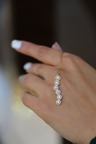 Altın Zarif Tasarım Kolye resmi