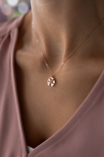 Deniz Yıldızı Altın Kolye resmi