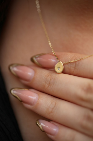 Pırlanta Damla Altın Kolye resmi