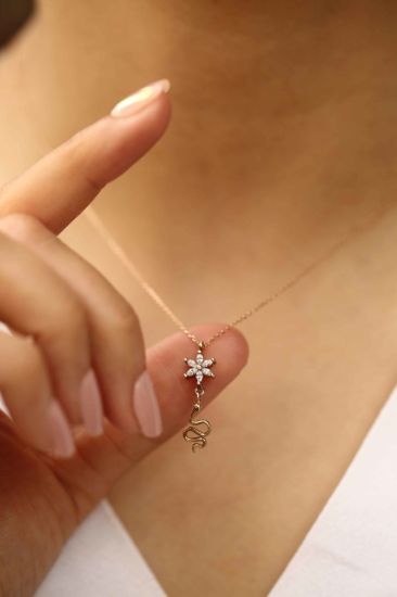 Yılan Altın Kolye resmi