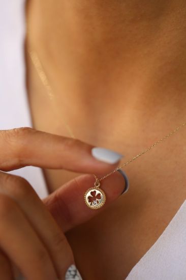 Yonca Tektaş Altın Kolye resmi