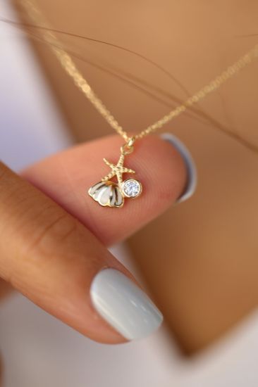 Sevimli Deniz Yıldızı Midye Altın Kolye resmi
