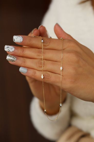 Beyaz Mineli Balık Kolye resmi