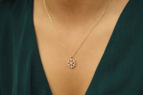 Kar Tanesi Altın Kolye resmi