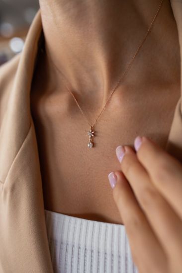 Zarif Özel Tasarım Altın Kolye resmi