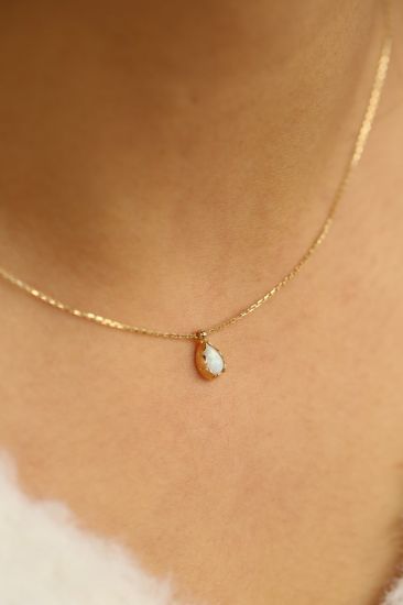 Altın Opal Taş Beyaz Kolye resmi