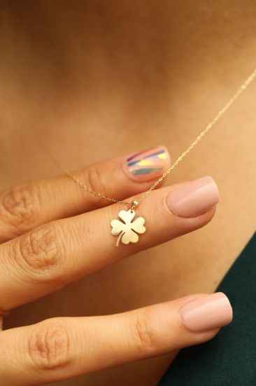 Yonca Altın Kolye resmi