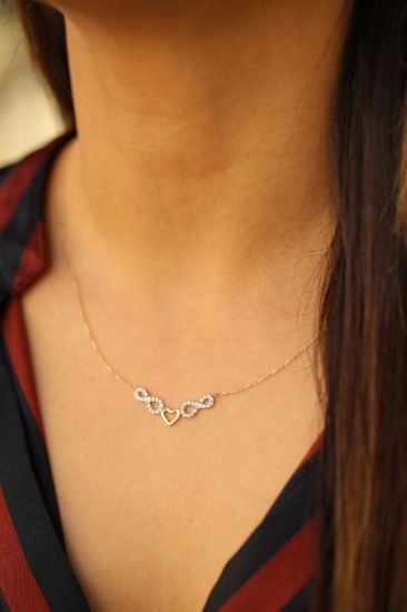 Altın Sonsuzluk ve Kalbin Birleşimi Kolye resmi