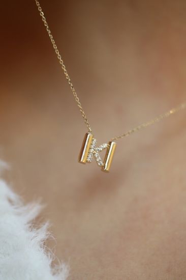 Altın Taşlı Harf Kolye resmi