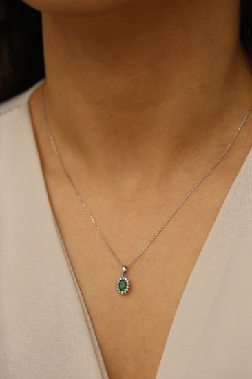 Altın Yeşil Tek Taş Zarif Kolye resmi