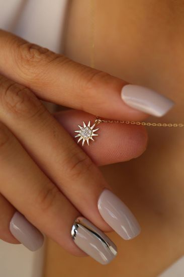 Kadın Minimal Güneş Kolye resmi