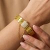 Pullu Bileklik resmi